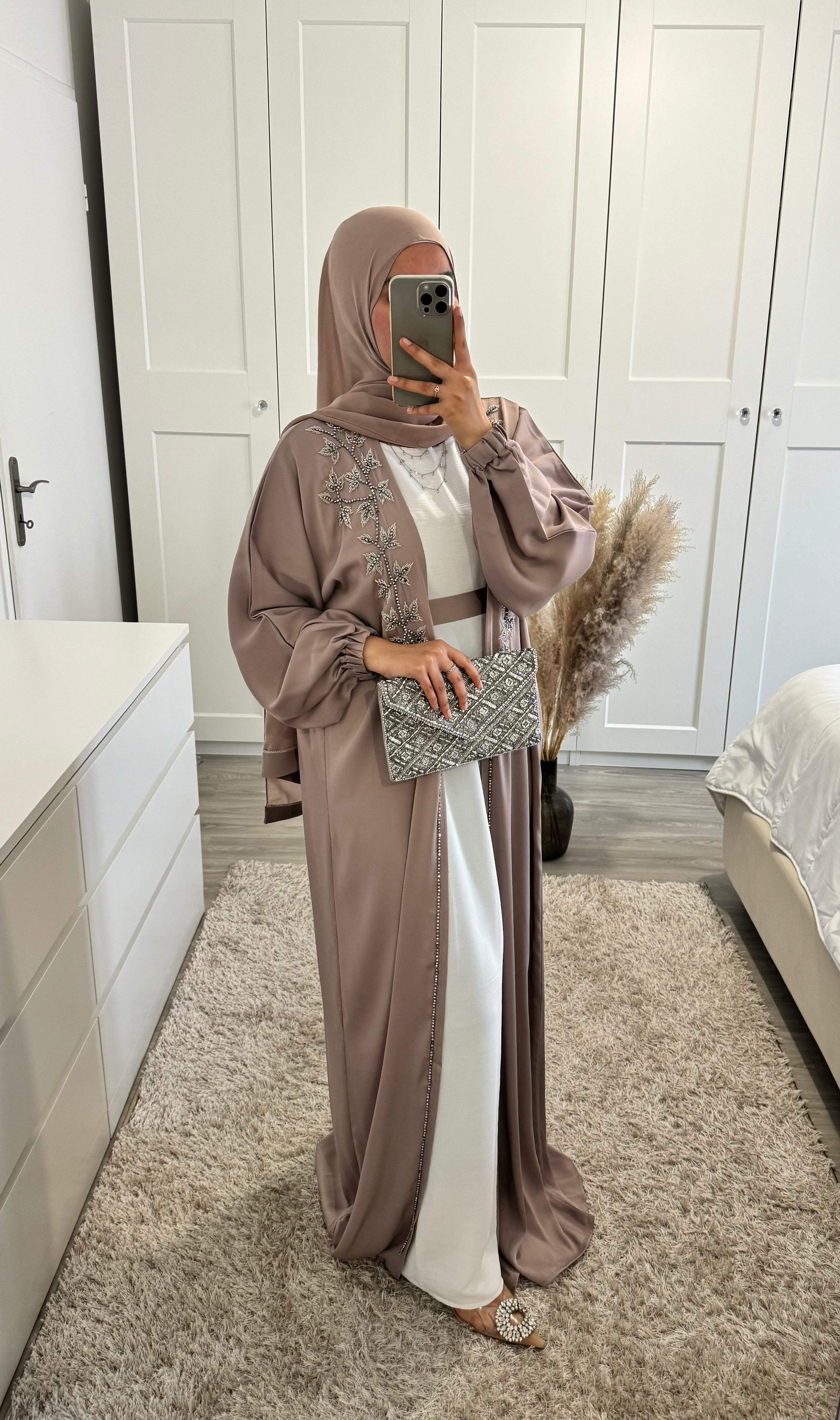 Abaya Alia