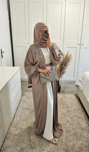 Abaya Alia