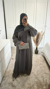 Abaya Mira